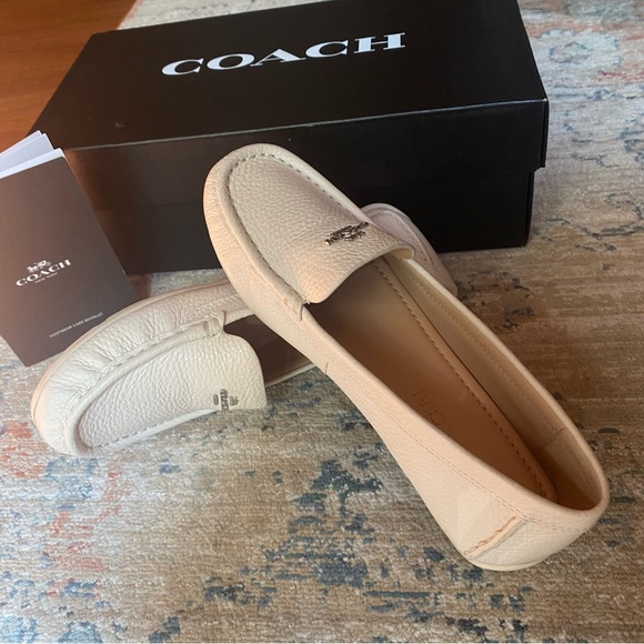 Coach Chalk color shoes size 5 - Picture 4 of 6